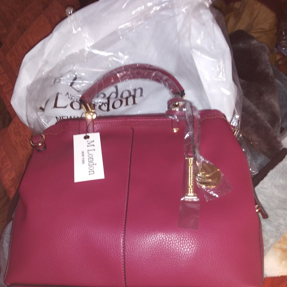 Real leather bags when is red leather made by Lond